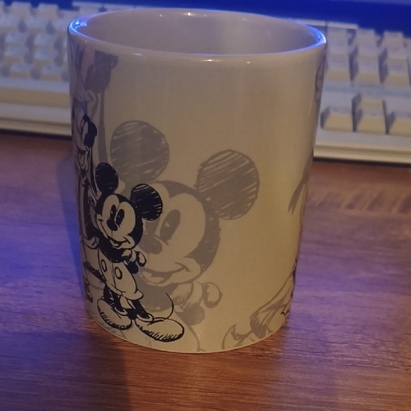 Disney Mickey Mouse Goofy & Donald Duck Sketch Art Ceramic Mug - Jerry Leigh - Picture 9 of 10